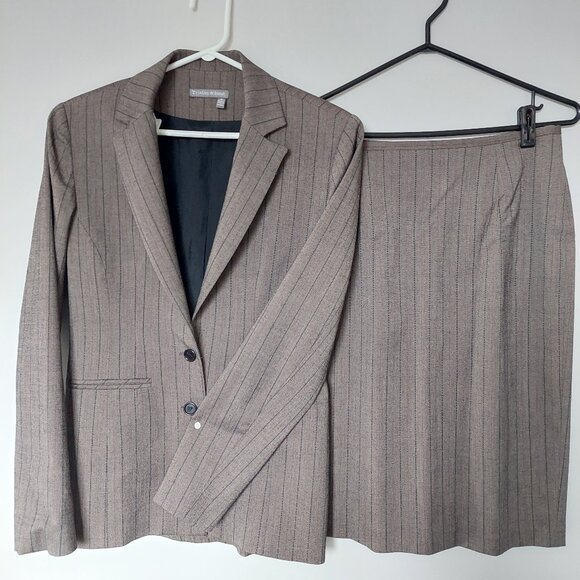Tristan & Iseut Brown Pinstripe Skirt Blazer Suit Set,  Size S/10 - Picture 1 of 13